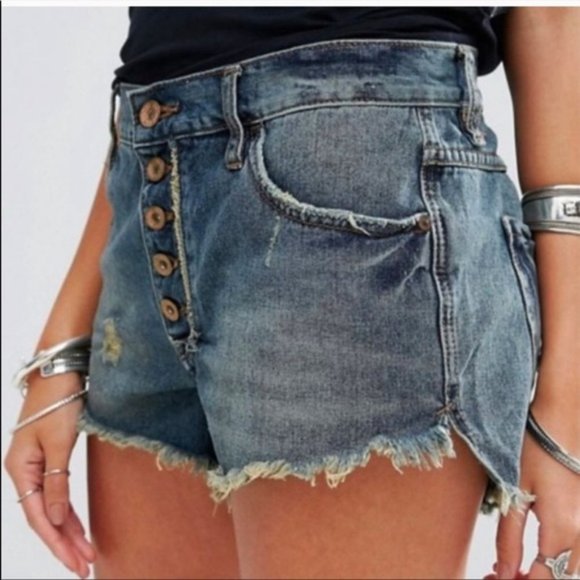 Free People Pants - FREE People Runaway Cutoff Jean Shorts Side Slit Distressed Size 25